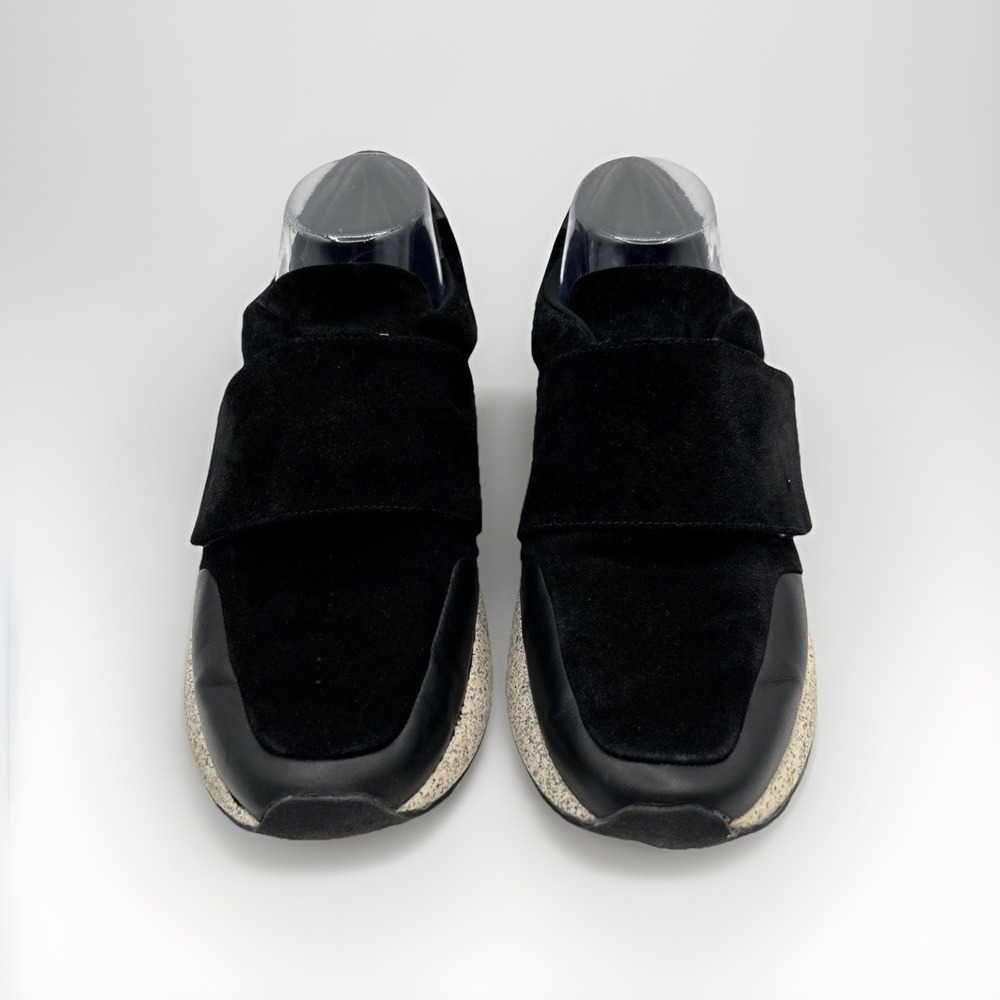 Vince Gage Sneakers Womens 8 Black Suede Leather Athleisure Modern Neutral